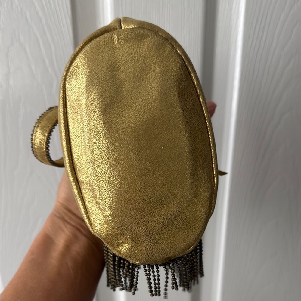 Hobo Gold Fringe Women's Bag - Picture 7 of 16
